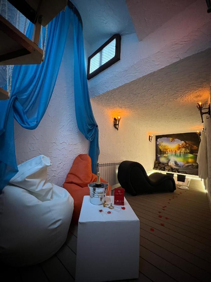Hotel Retiro del Teatro Almagro Esterno foto